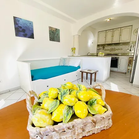 Casa Pippo 1 بيت للعطل أناكابْري