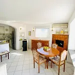 Casa Pippo 1 度假居