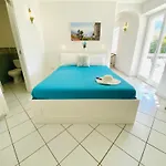 Casa Pippo 1 阿纳卡普里